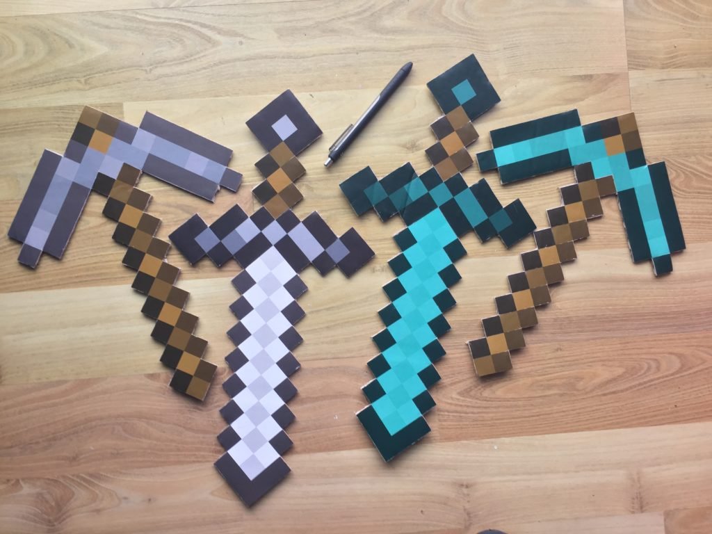 diamond-sword-printable-minecraft-diamond-sword-papercraft-template